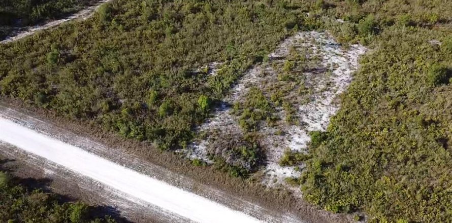 Land in Indian lake estates, Florida № 2165925