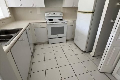 Condo in Homestead, Florida, 3 bedrooms  № 1864580 - photo 16