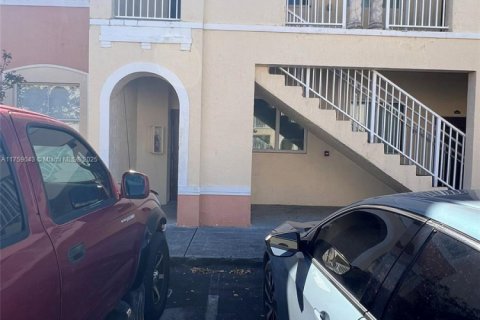Condo in Homestead, Florida, 3 bedrooms  № 1864580 - photo 3