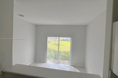 Condo in Homestead, Florida, 3 bedrooms  № 1864580 - photo 19