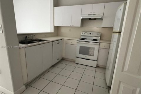 Condo in Homestead, Florida, 3 bedrooms  № 1864580 - photo 12
