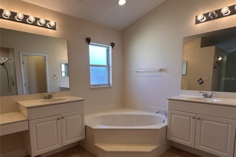 Villa ou maison à louer à Ormond Beach, Floride: 4 chambres, 179.95 m2 № 2145478 - photo 21