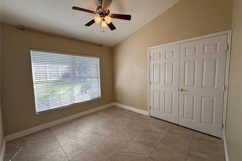 Villa ou maison à louer à Ormond Beach, Floride: 4 chambres, 179.95 m2 № 2145478 - photo 8