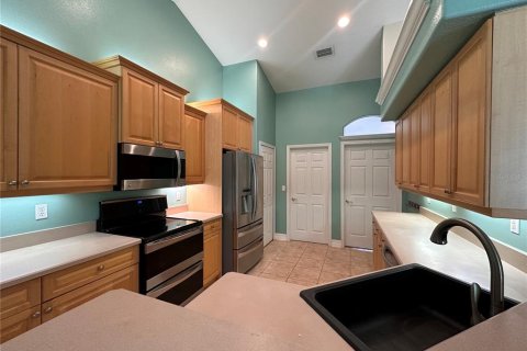 Villa ou maison à louer à Ormond Beach, Floride: 4 chambres, 179.95 m2 № 2145478 - photo 11