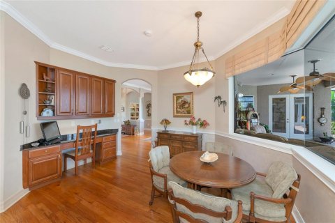 House in Bradenton, Florida 4 bedrooms, 268.39 sq.m. № 2150274 - photo 8