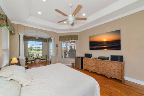 House in Bradenton, Florida 4 bedrooms, 268.39 sq.m. № 2150274 - photo 22
