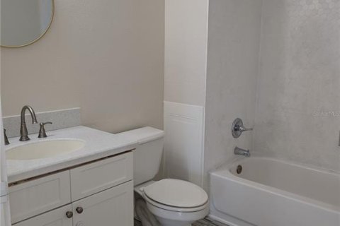 Condominio en alquiler en Celebration, Florida, 2 dormitorios, 71.81 m2 № 1841845 - foto 10
