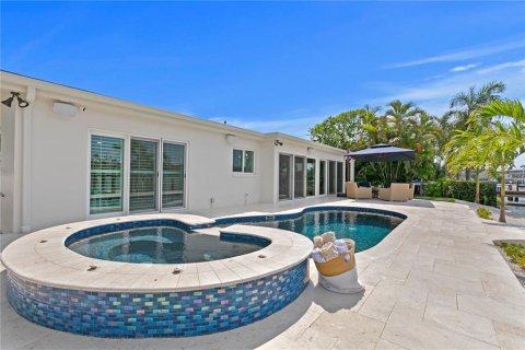 Casa en venta en Saint Pete Beach, Florida, 3 dormitorios, 218.13 m2 № 1683160 - foto 30