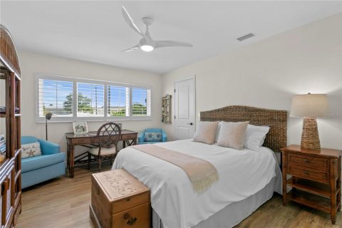 Villa ou maison à vendre à Saint Pete Beach, Floride: 3 chambres, 218.13 m2 № 1683160 - photo 24
