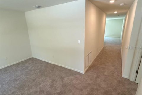 House in Palm Coast, Florida 4 bedrooms, 167.78 sq.m. № 1655922 - photo 2