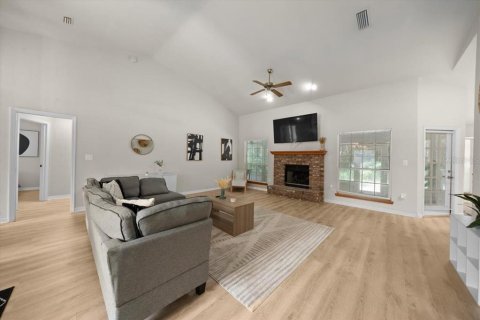 Villa ou maison à vendre à Gainesville, Floride: 4 chambres, 181.9 m2 № 1816759 - photo 16