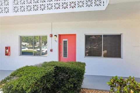 Condo in Seminole, Florida, 1 bedroom  № 2149071 - photo 3
