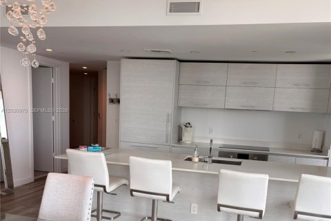 Condo in Miami, Florida, 3 bedrooms  № 2083602 - photo 4