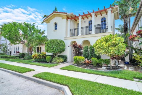 Casa en venta en Palm Beach Gardens, Florida, 3 dormitorios, 207.64 m2 № 2183071 - foto 2