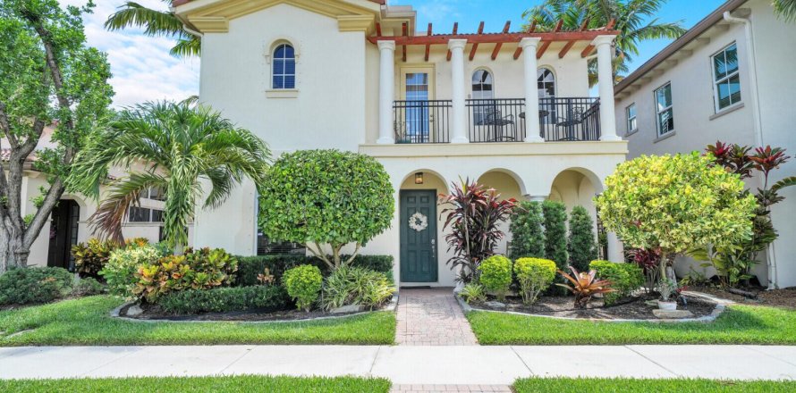 Casa en Palm Beach Gardens, Florida 3 dormitorios, 207.64 m2 № 2183071