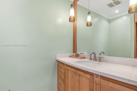 Villa ou maison à louer à Miami, Floride: 5 chambres, 309.27 m2 № 1994258 - photo 26