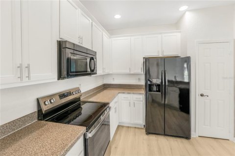 Copropriété à louer à Kissimmee, Floride: 3 chambres, 133.13 m2 № 1895064 - photo 3