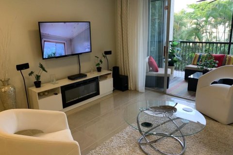 Condo in Lauderhill, Florida, 2 bedrooms № 2250060 - photo 6