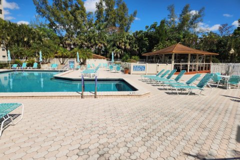 Condo in Lauderhill, Florida, 2 bedrooms  № 2250060