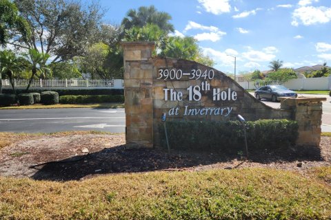 Condo in Lauderhill, Florida, 2 bedrooms № 2250060 - photo 19