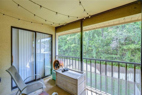 Condo in Largo, Florida, 3 bedrooms  № 1359882 - photo 17