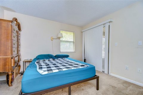 Condo in Largo, Florida, 3 bedrooms  № 1359882 - photo 19