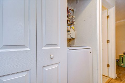 Condo in Largo, Florida, 3 bedrooms  № 1359882 - photo 13