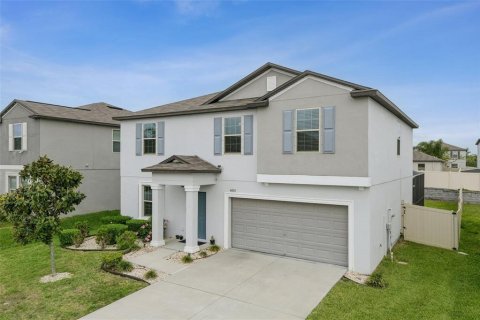 Villa ou maison à vendre à New Port Richey, Floride: 4 chambres, 239.87 m2 № 2218890 - photo 3