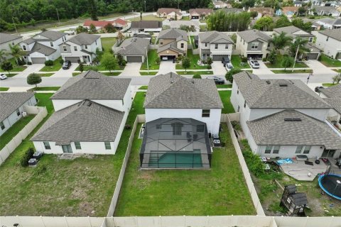 Villa ou maison à vendre à New Port Richey, Floride: 4 chambres, 239.87 m2 № 2218890 - photo 28