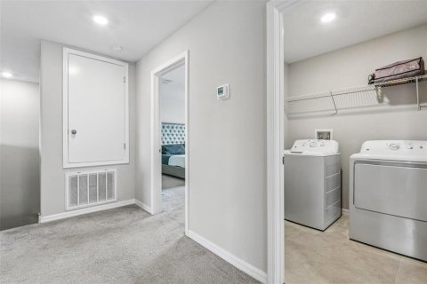 Villa ou maison à vendre à New Port Richey, Floride: 4 chambres, 239.87 m2 № 2218890 - photo 19