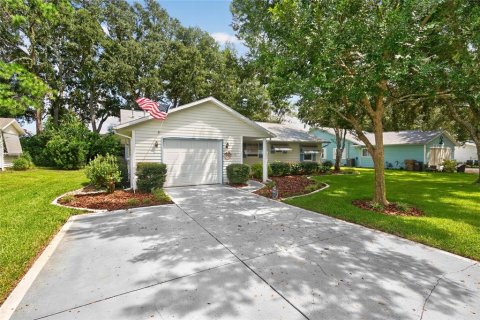 Casa en Leesburg, Florida 2 dormitorios, 101.17 m2 № 2376753