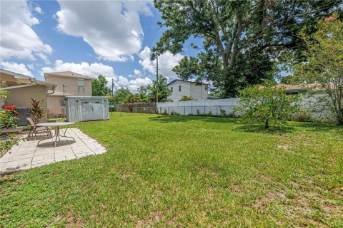 House in Saint Petersburg, Florida 3 bedrooms, 119.75 sq.m. № 1785451 - photo 30