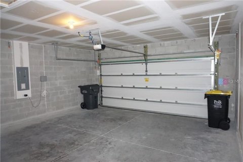 House in Davenport, Florida 4 bedrooms, 173.45 sq.m. № 1882995 - photo 8