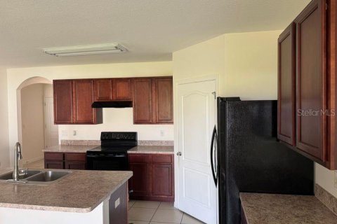 House in Davenport, Florida 4 bedrooms, 173.45 sq.m. № 1882995 - photo 11