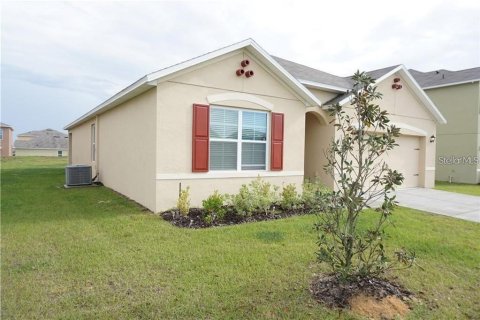 House in Davenport, Florida 4 bedrooms, 173.45 sq.m. № 1882995 - photo 6