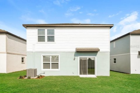 House in Lake Alfred, Florida 4 bedrooms, 205.13 sq.m. № 2118225 - photo 15