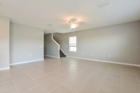 House in Lake Alfred, Florida 4 bedrooms, 205.13 sq.m. № 2118225 - photo 5