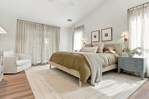 House in Clearwater, Florida 4 bedrooms, 233.18 sq.m. № 2391601 - photo 4