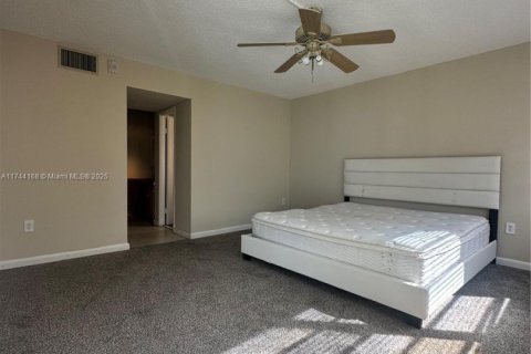 Купить кондоминиум в Майами, Флорида 2 спальни, 122.35м2, № 1961250 - фото 8