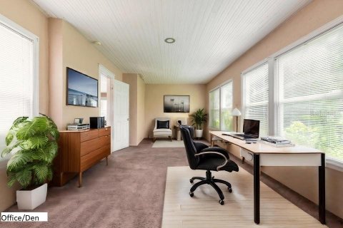 Propiedad comercial en venta en Daytona Beach, Florida, 6 dormitorios, 307.97 m2 № 1535640 - foto 4