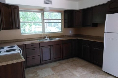 Propiedad comercial en venta en Daytona Beach, Florida, 6 dormitorios, 307.97 m2 № 1535640 - foto 21