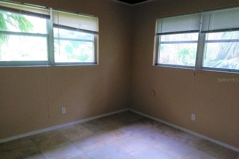 Propiedad comercial en venta en Daytona Beach, Florida, 6 dormitorios, 307.97 m2 № 1535640 - foto 22