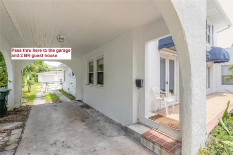 Propiedad comercial en venta en Daytona Beach, Florida, 6 dormitorios, 307.97 m2 № 1535640 - foto 15