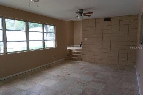 Propiedad comercial en venta en Daytona Beach, Florida, 6 dormitorios, 307.97 m2 № 1535640 - foto 19