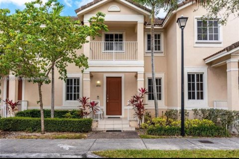 Таунхаус в Хомстед, Флорида 3 спальни, 146.79м2 № 2013970