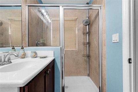 Купить таунхаус в Хомстед, Флорида 3 спальни, 146.79м2, № 2013970 - фото 11