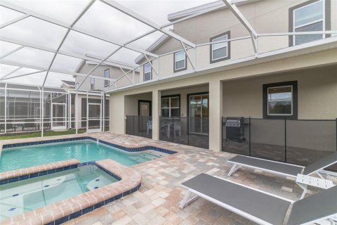 House in Davenport, Florida 6 bedrooms, 310.2 sq.m. № 1634773 - photo 3