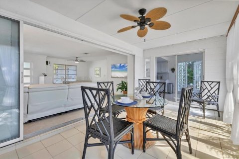 Casa en venta en Venice, Florida, 2 dormitorios, 125.6 m2 № 2158047 - foto 5