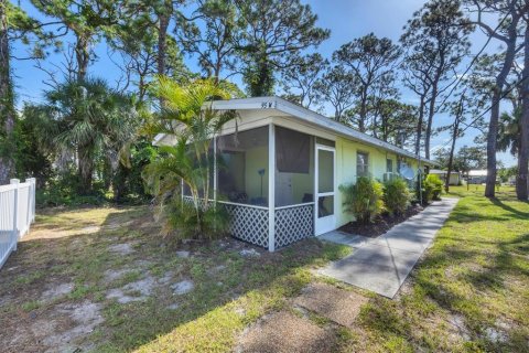 Propiedad comercial en venta en Englewood, Florida, 2 dormitorios, 95.78 m2 № 1874004 - foto 1