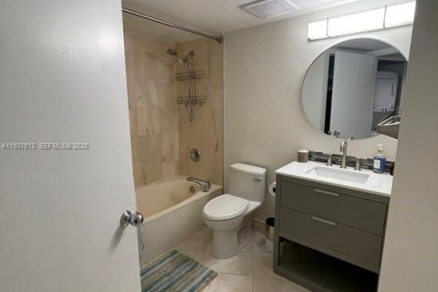 Condominio en alquiler en Aventura, Florida, 2 dormitorios, 101.36 m2 № 1995502 - foto 8